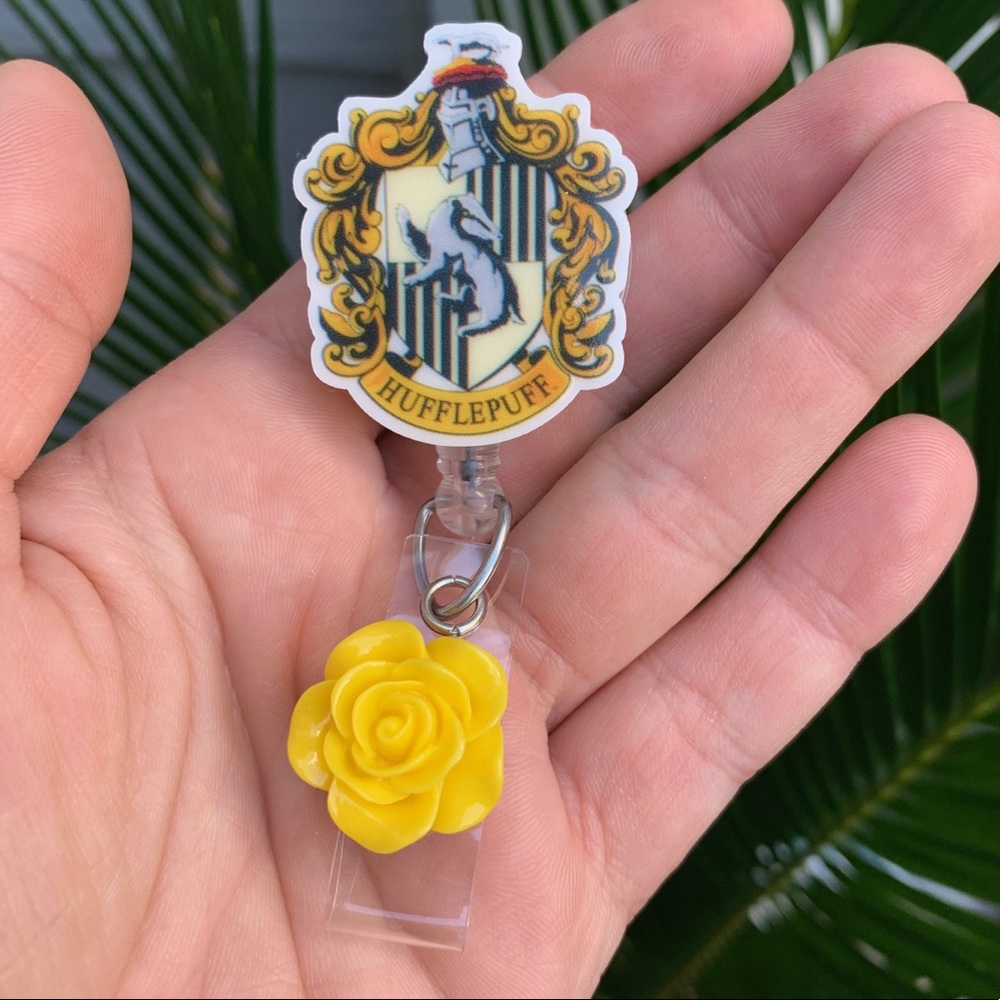 Harry Potter Hufflepuff Retractable Badge Holder